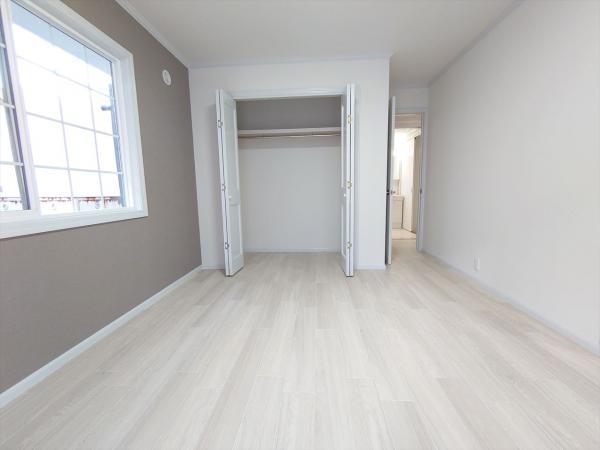 各居室クローゼットがございます。