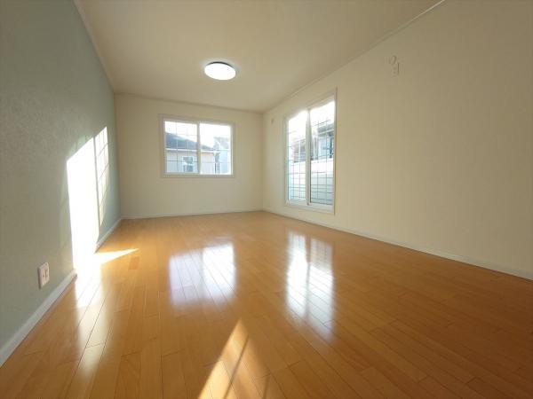 全室2面採光の造りとなっております。