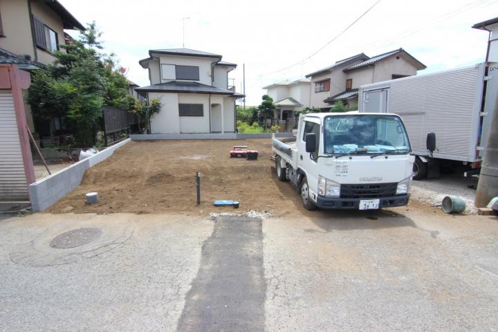 ブルーミングガーデン 秦野市平沢1棟