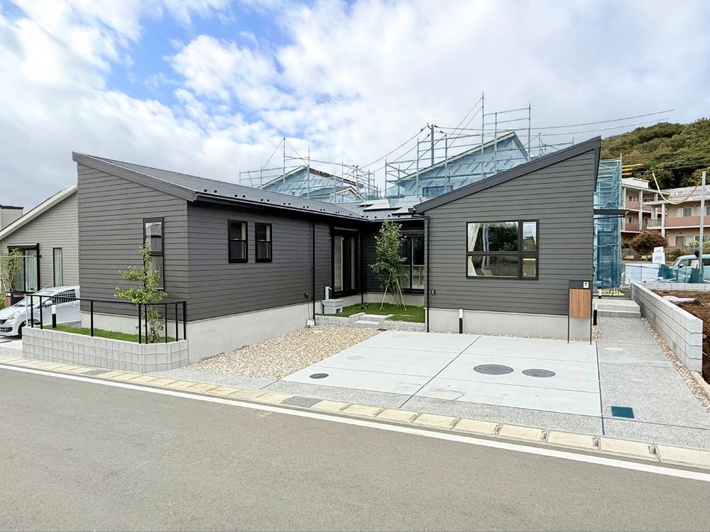 SUUMO】【ウィザースガーデン八重原】大型分譲タウン内に誕生した全28