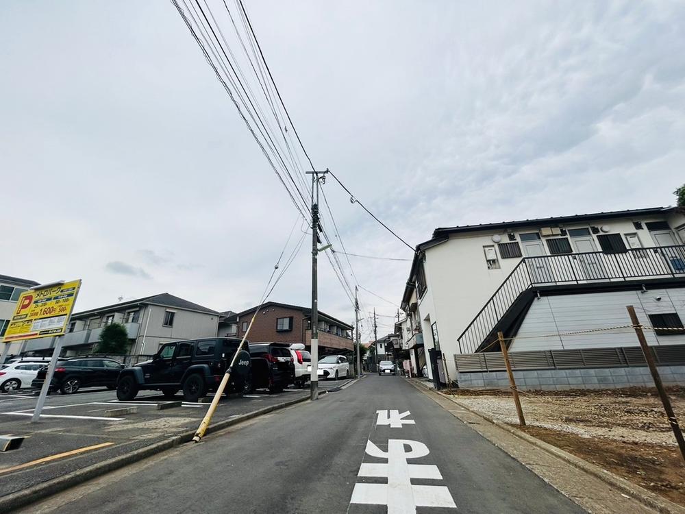 【売地】世田谷区赤堤４　土地面積７１.９２平米　整形地　建築条件なし　小中学校至近