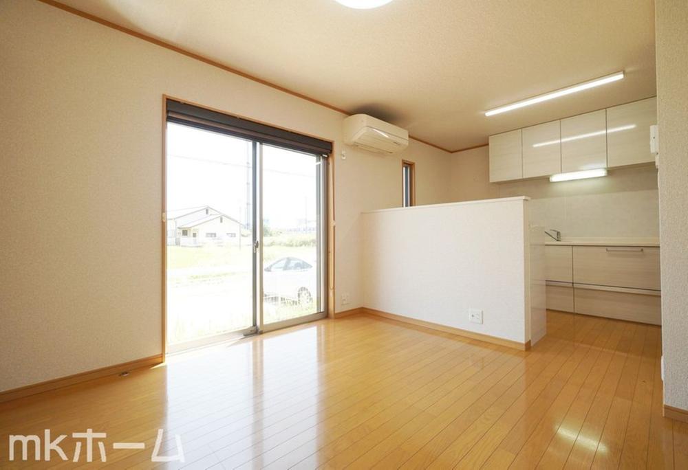 古市場町（浜野駅） 2048万円