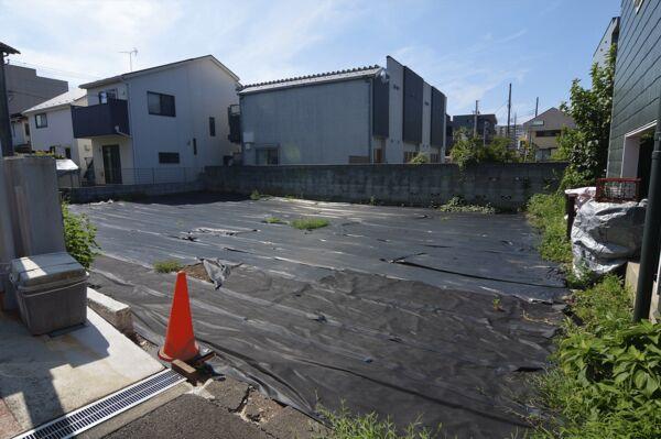 調布市菊野台の宅地