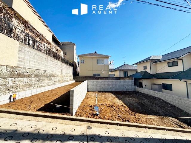 西寺尾1丁目 建築条件付き売地全2区画