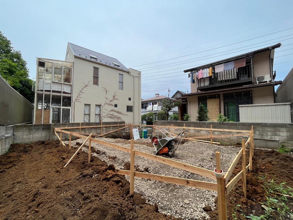 当社グループ物件　仙川駅徒歩15分の2階建て新築