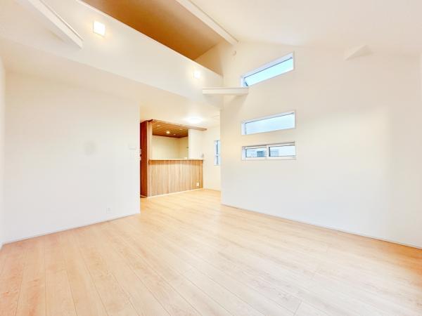 足立区佐野２丁目 新築一戸建て／全２棟