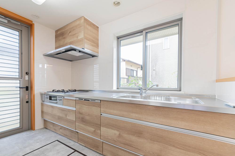 室内（2025年9月）撮影食洗器付きの新品のキッチンが家事の効率化をお手伝いします