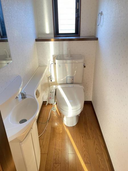 手洗い付きのトイレです