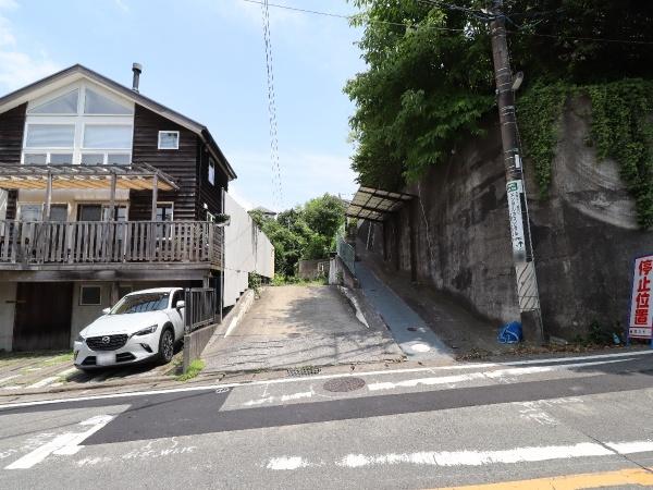 鎌倉山３（西鎌倉駅） 1億2800万円