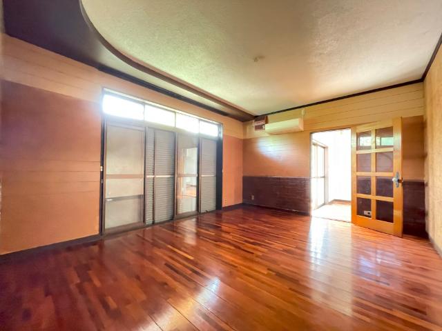 約１０帖　リビング