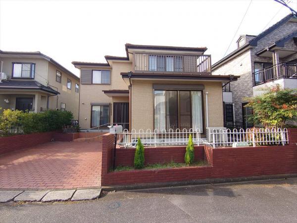 カースペース並列2台駐車可能（車種による）