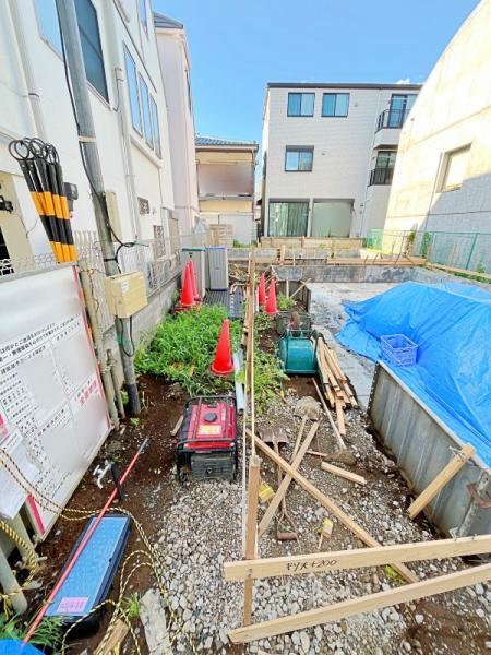 豊島区千早２丁目 新築一戸建て／全２棟