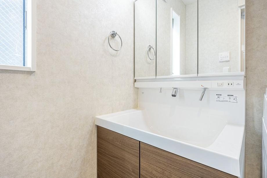 detached 東京都新宿区新宿６