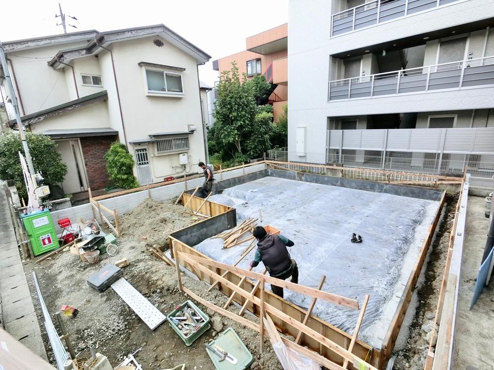 草加市中央1丁目 新築一戸建て