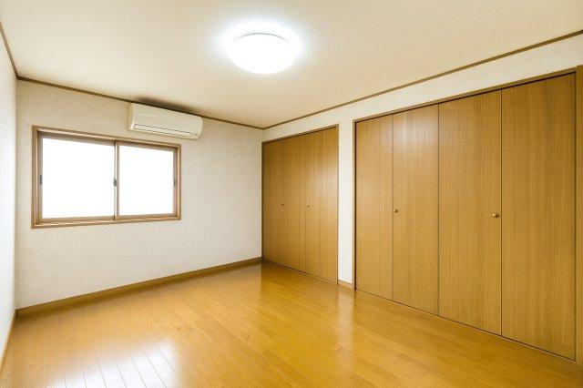 この画像はCGで加工して荷物を消しております。