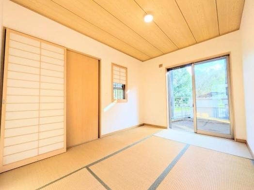 ハウスクリーニング済み令和7年4月 上下水都市ガス ４LDK  駐車2台（車種制限あり）告知事項あり