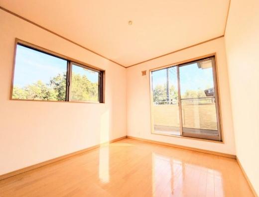 ハウスクリーニング済み令和7年4月 上下水都市ガス ４LDK  駐車2台（車種制限あり）告知事項あり