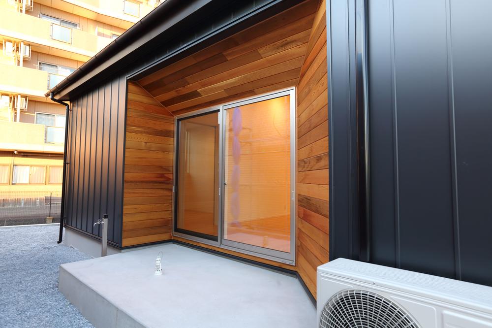 50分の1，平屋＆ロフト内外模型No.90『威風堂々328・凛』 期間限定】中庭が映える上質コの字型平屋モデル見学会＠加治木 | 姶良