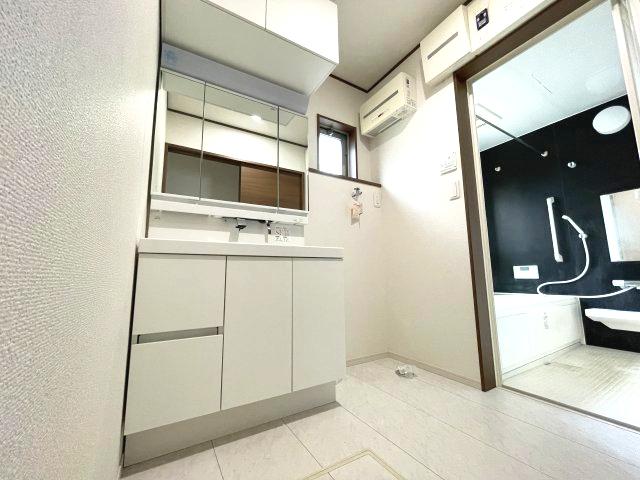 detached 栃木県小山市大字粟宮