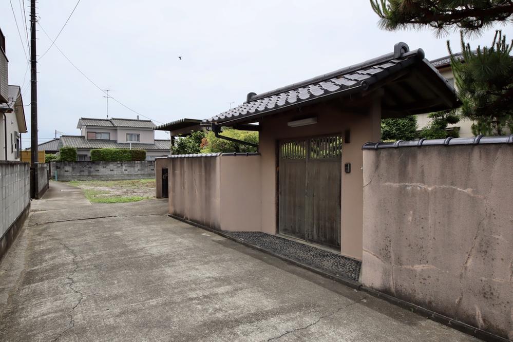 城西３（持田駅） 1580万円