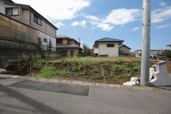 横浜市旭区中白根の宅地