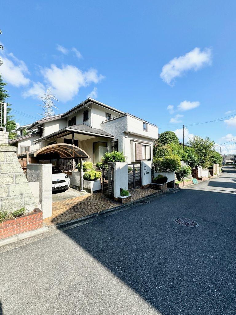 あざみ野３（あざみ野駅） 1億6000万円