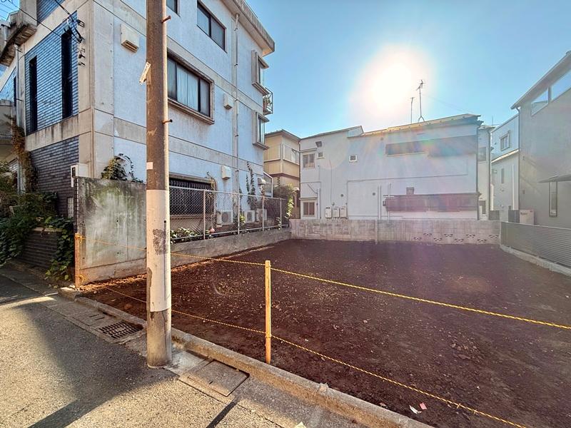 豊島区千早４丁目 新築一戸建て／全２棟