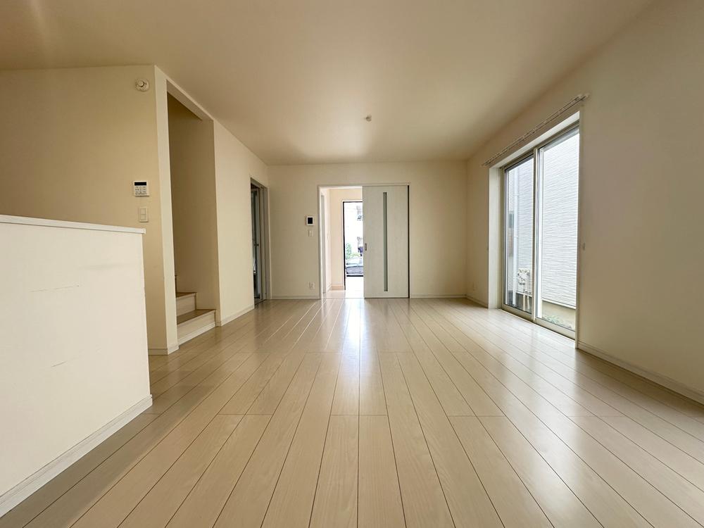 townhouse 東京都足立区六木２