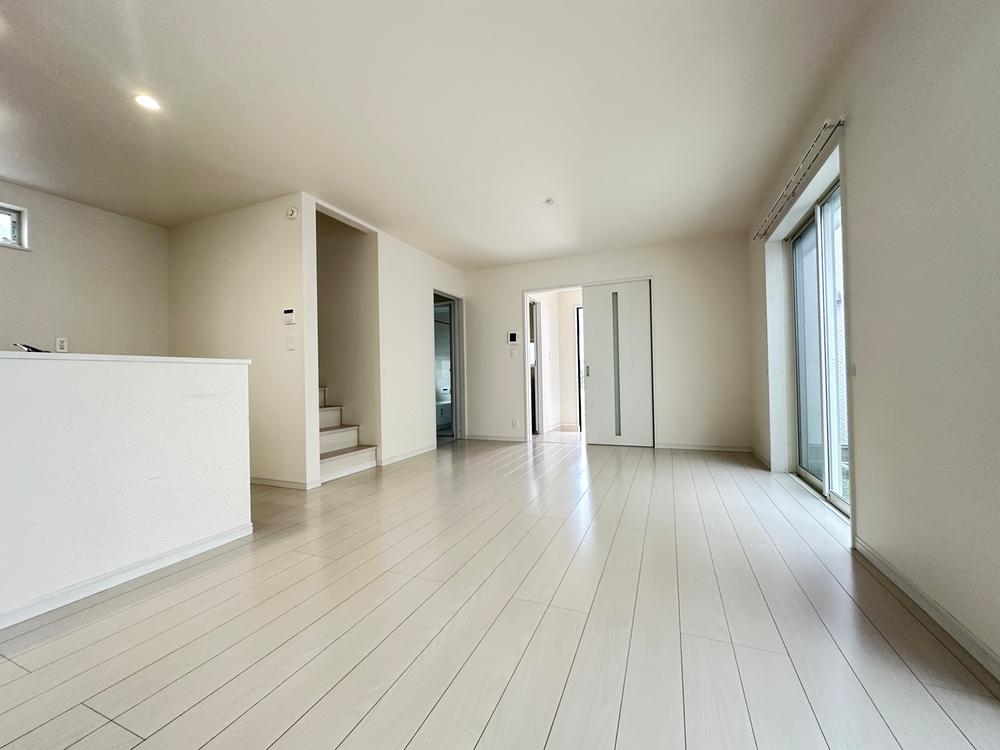 townhouse 東京都足立区六木２