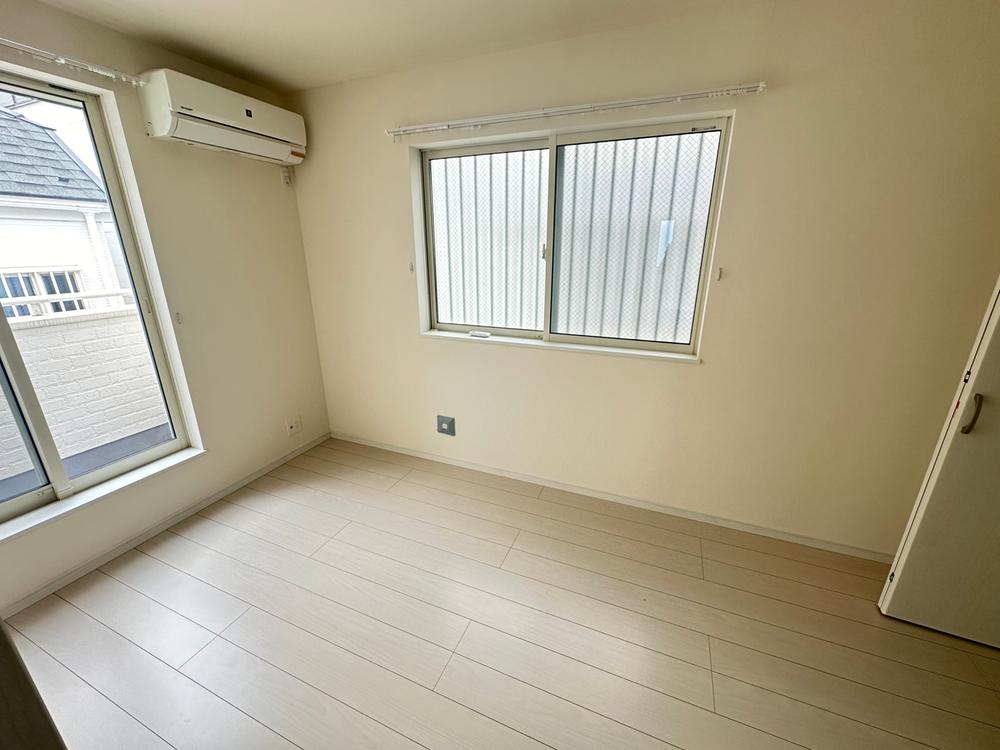 townhouse 東京都足立区六木２