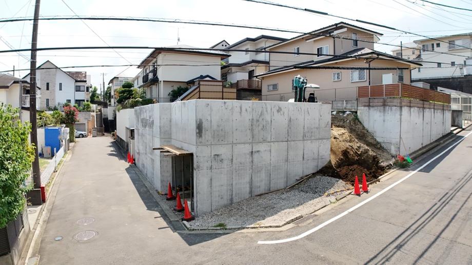 横浜市青葉区あざみ野1丁目　建築条件無し土地