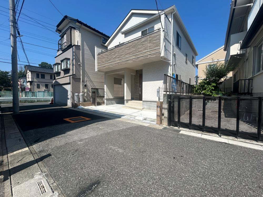 【　長期優良住宅／地震に強い家耐震等級３取得／設計・建設性能評価書取得予定　】～川口市差間～