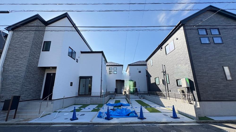 SUUMO】【長期優良住宅認定と太陽光パネル搭載の6棟現場】市が尾駅徒歩