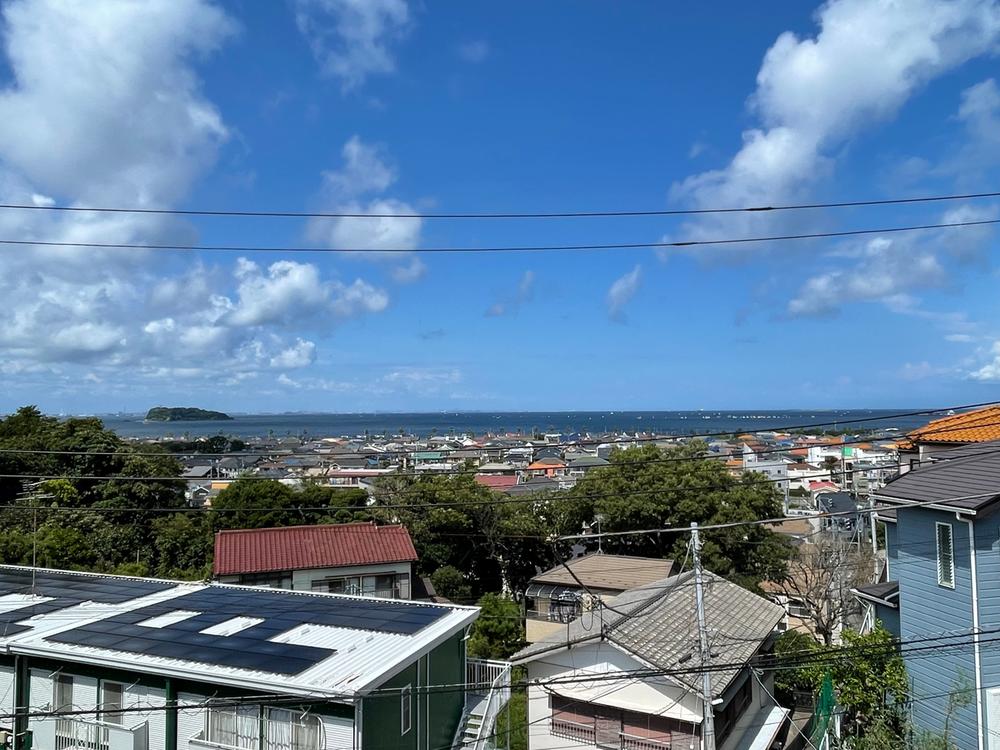 桜が丘1丁目新築戸建　「海遠望ルーフバルコニー」×「地下車庫２台」×「駅徒歩６分」