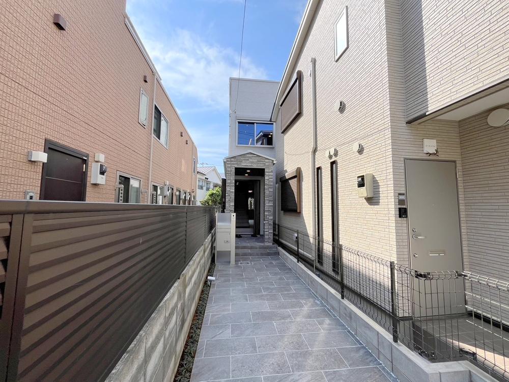 目黒本町５（西小山駅） 1億2800万円