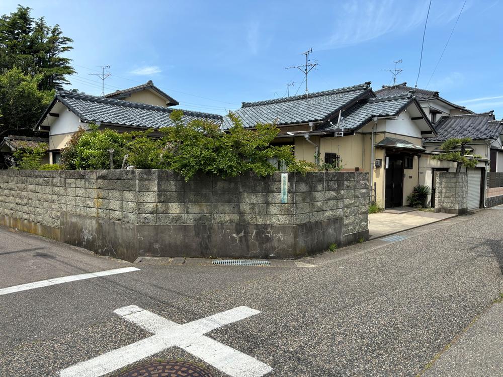 寺尾西３（寺尾駅） 800万円