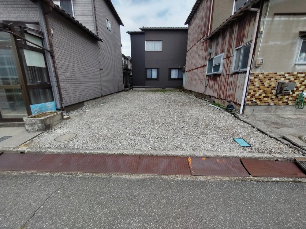 今平町 180万円