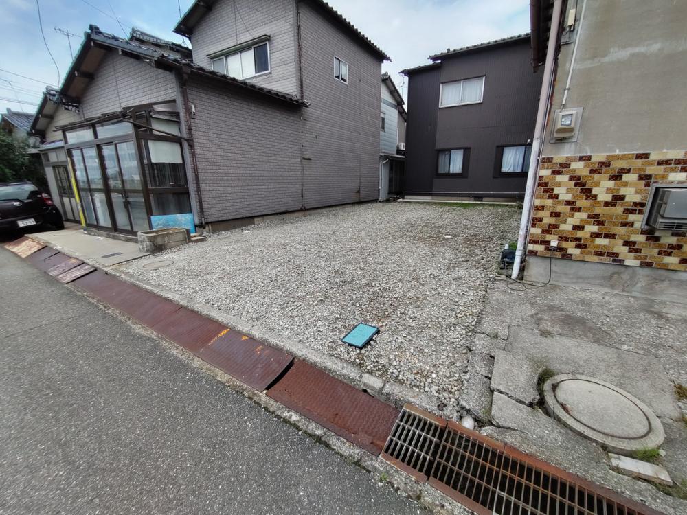 今平町 180万円