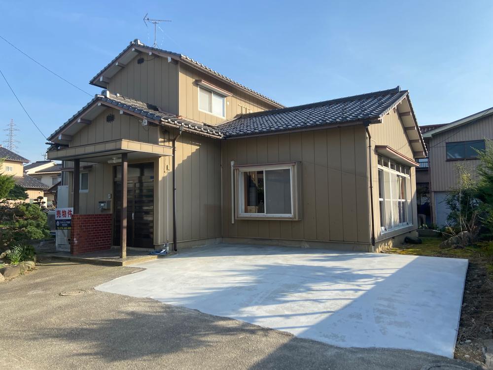 富山市蓮町　フルリノベーション済中古住宅