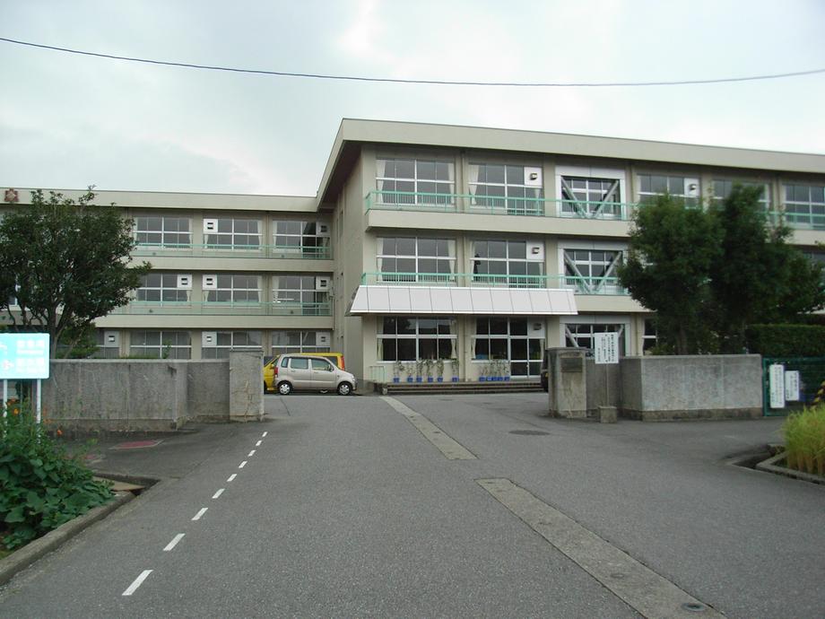 detached 富山県富山市本郷町27－16
