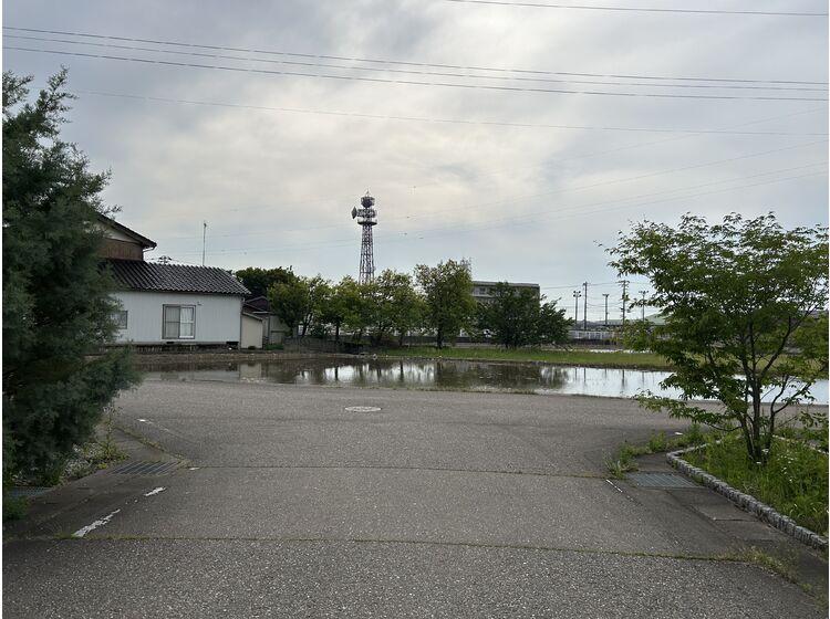 detached 富山県砺波市庄川町青島2443番