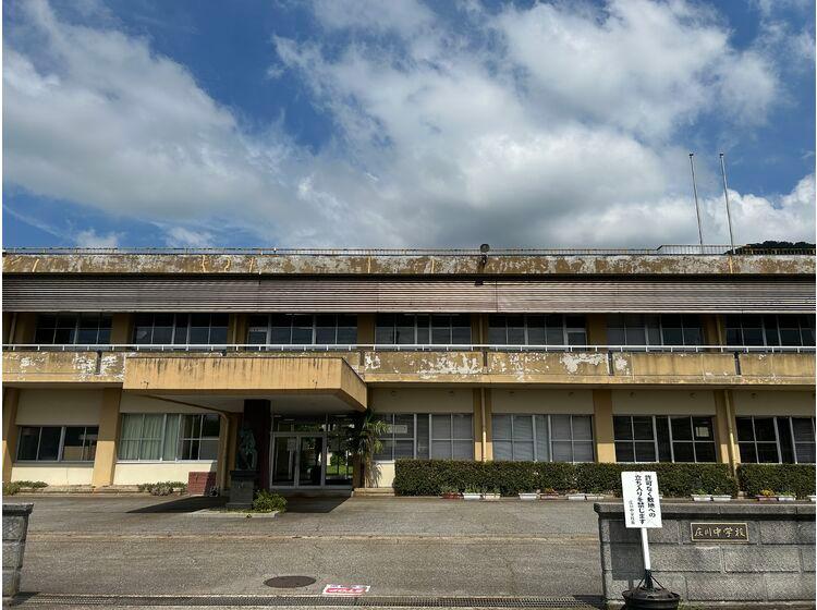 detached 富山県砺波市庄川町青島2443番