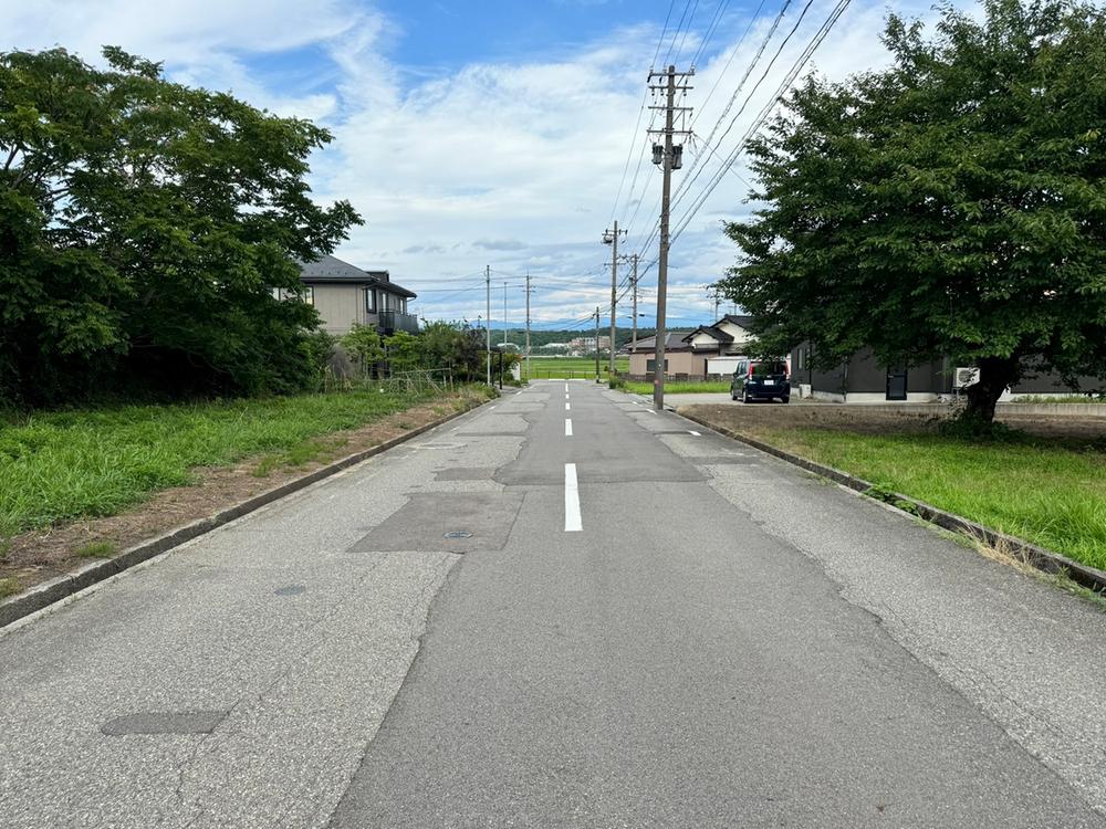 島町（粟津駅） 563万8000円