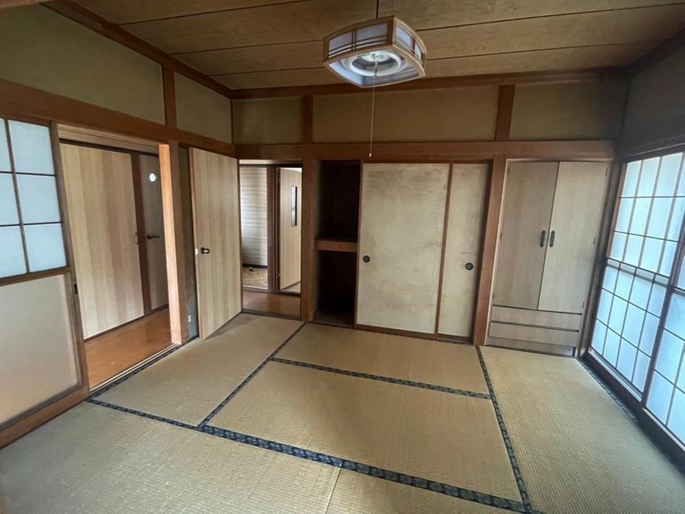 高井東２ 280万円