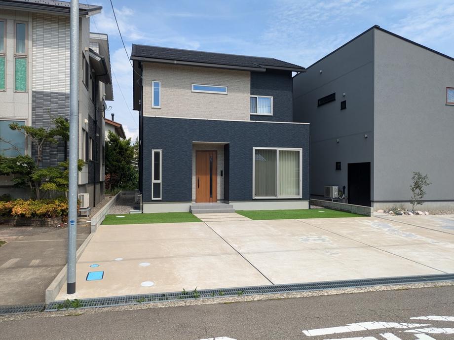 detached 石川県野々市市柳町103番10