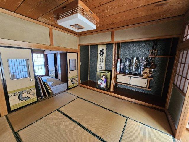 detached 山梨県甲州市大和町田野