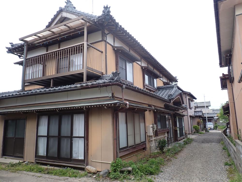 瀬波中町 500万円