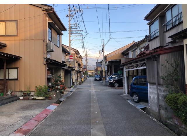 新角川２（電鉄魚津駅） 60万円