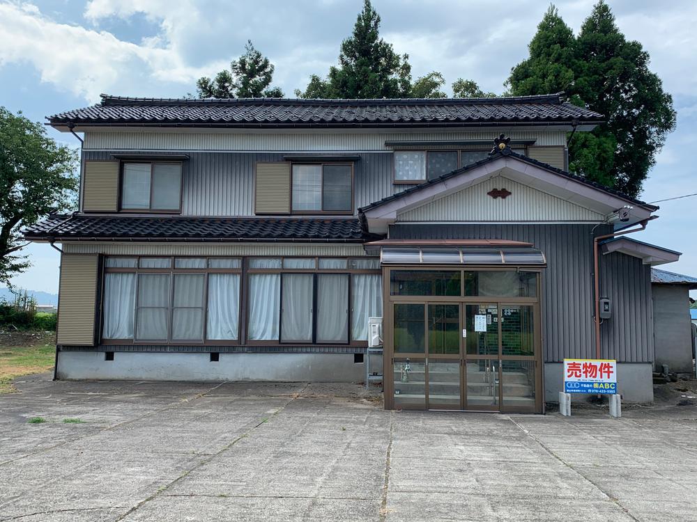 detached 富山県下新川郡入善町墓ノ木