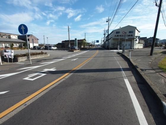 前面道路含む現地写真